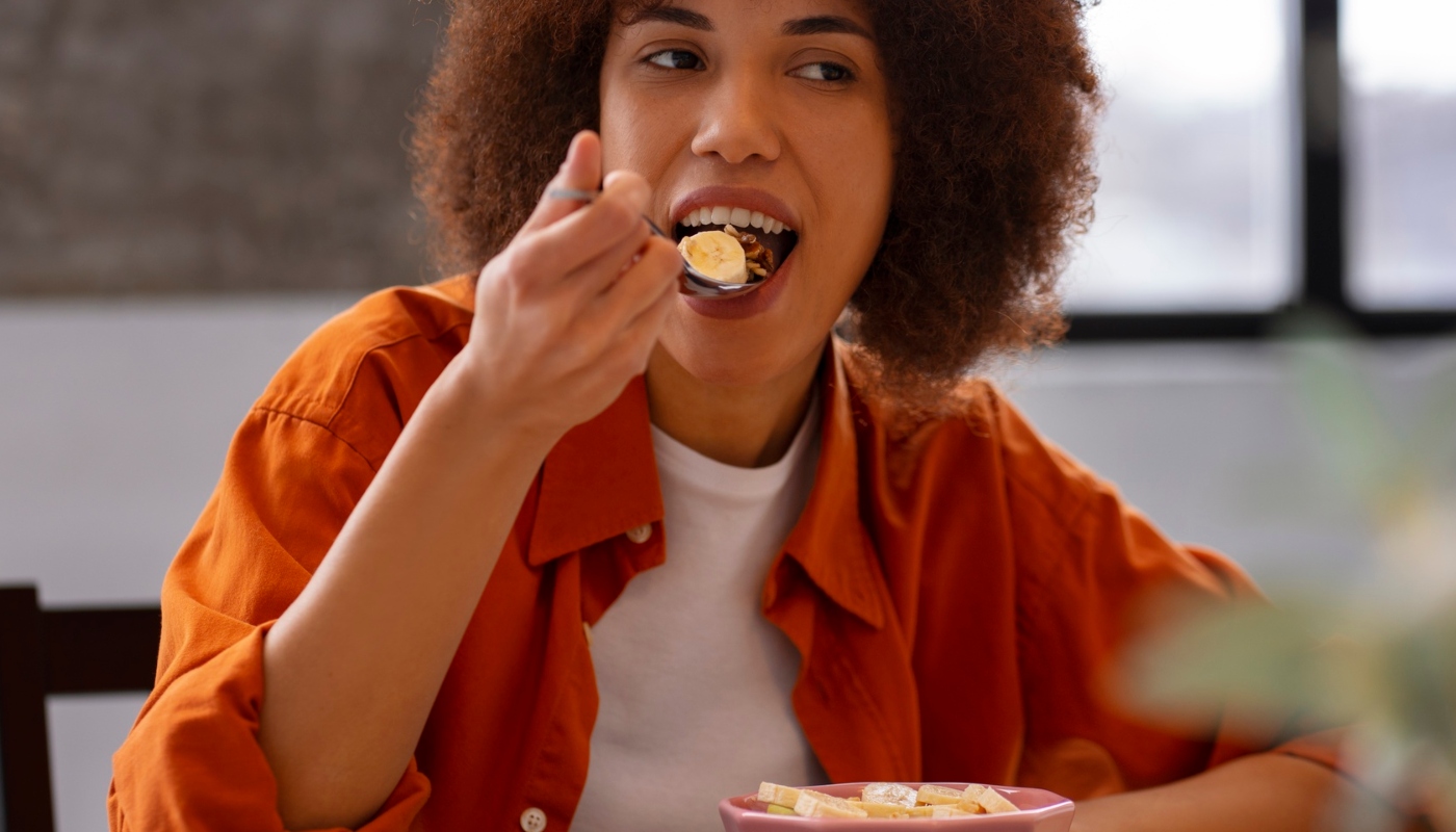 Cortar ou reduzir dois alimentos da dieta pode te fazer viver 10 anos a mais, sugere estudo