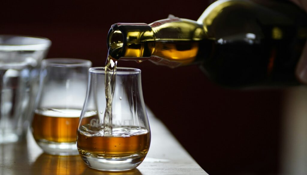bebida adulterada, intoxicação por metanol