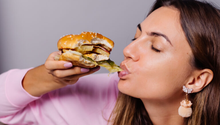 Aumento de apetite durante a crise de enxaqueca