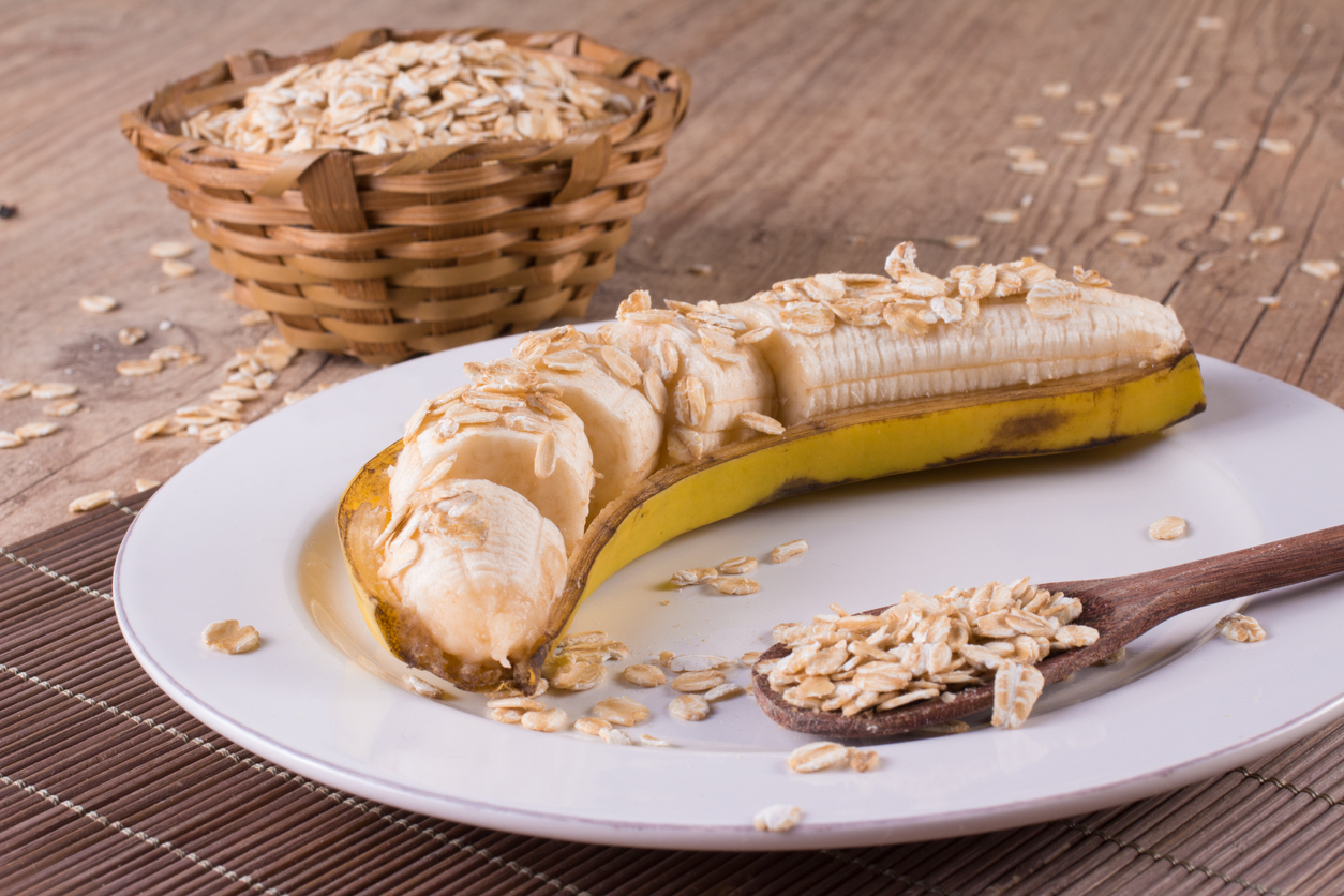Banana com aveia.