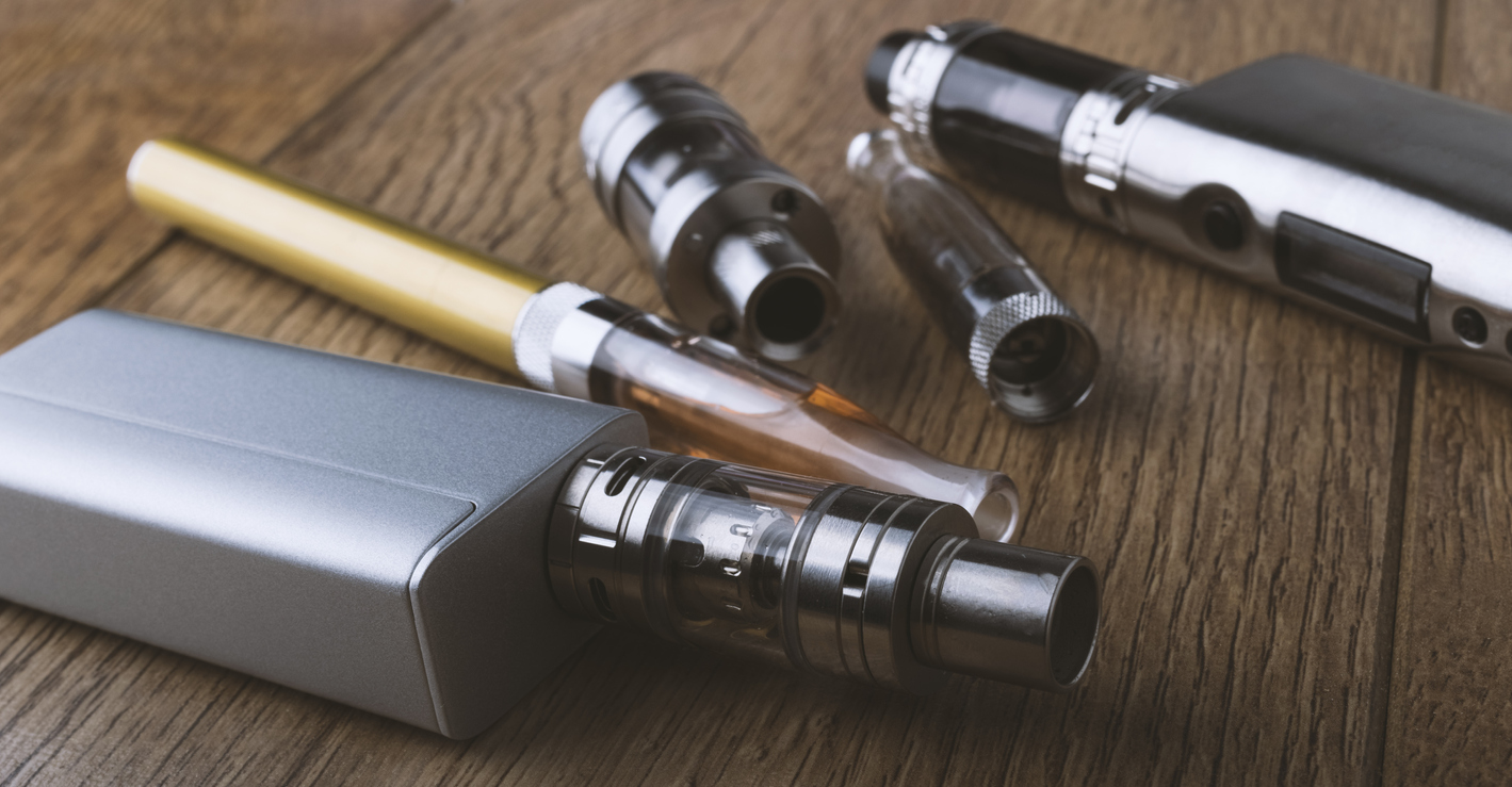 Cigarro eletrônico aparece em diversos tipos