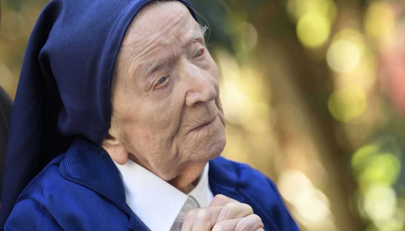 Lucile Randon pretende bater recorde de longevidade.