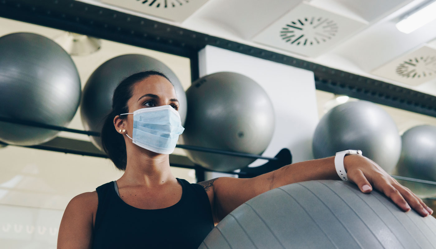 Uso de máscara durante exercício físico
