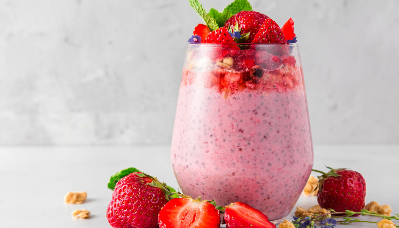 Pudim de chia com morango